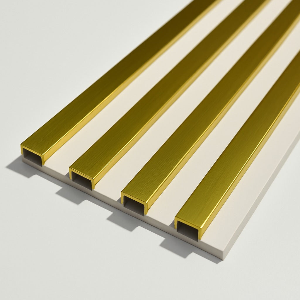 Doga Prestige in PVC – Eleganza in Bianco e Oro 16x290