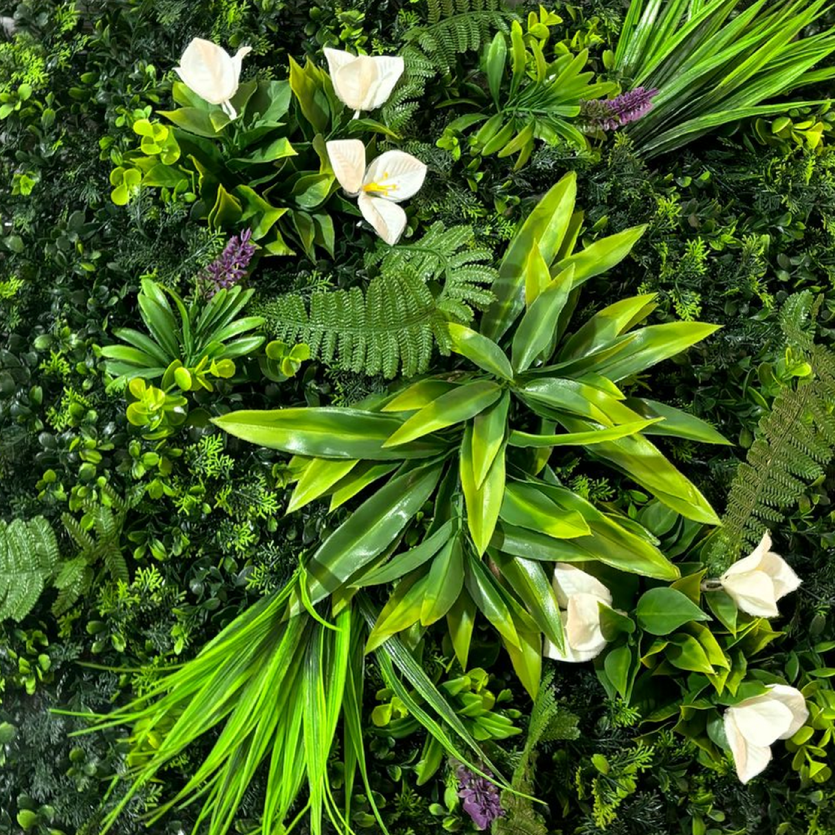 Parete verde scura artificiale 3D in polietilene alta densità 50cm x 50cm