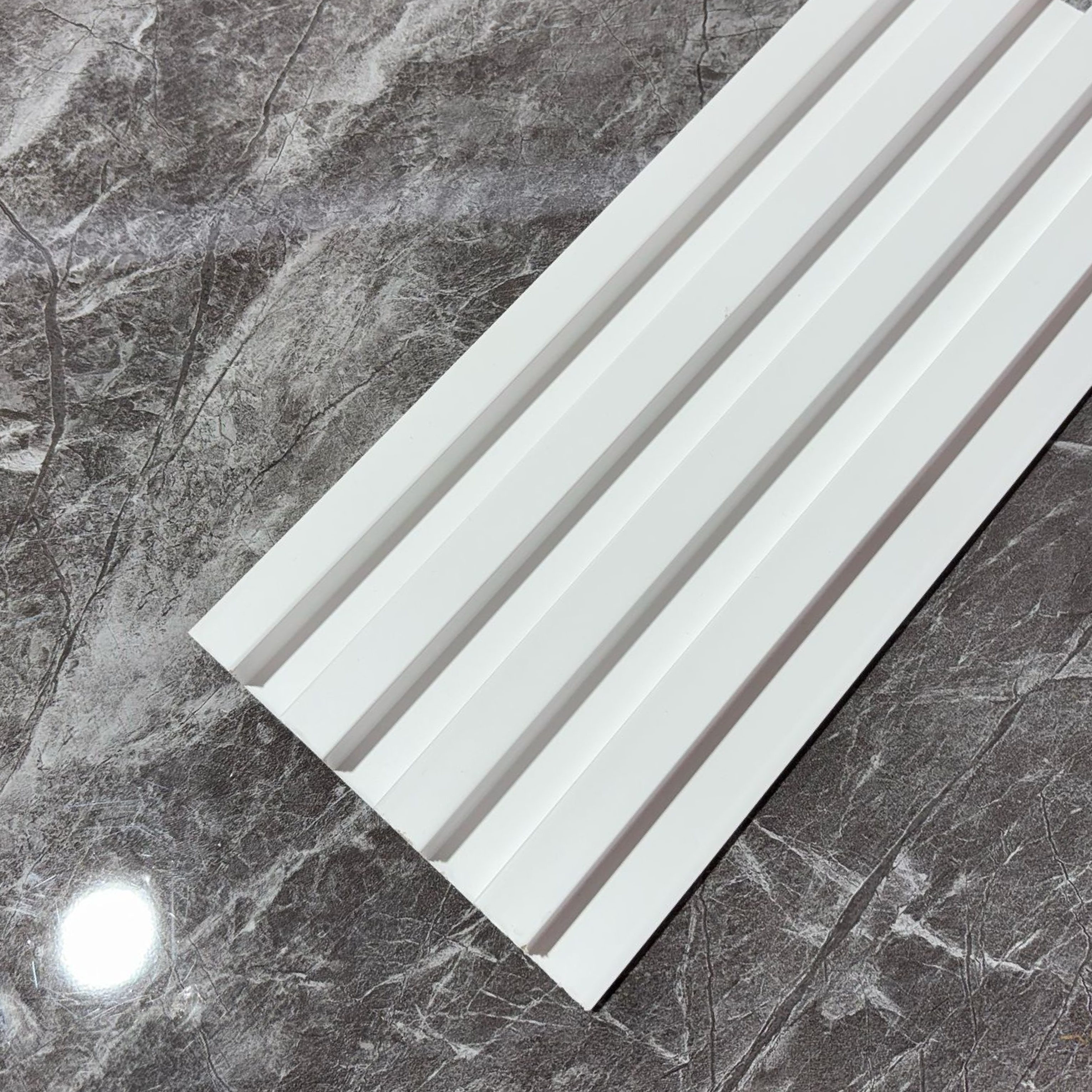 Doga White Milano da Parete PVC 16x290 - Colore Bianco Cod:10048