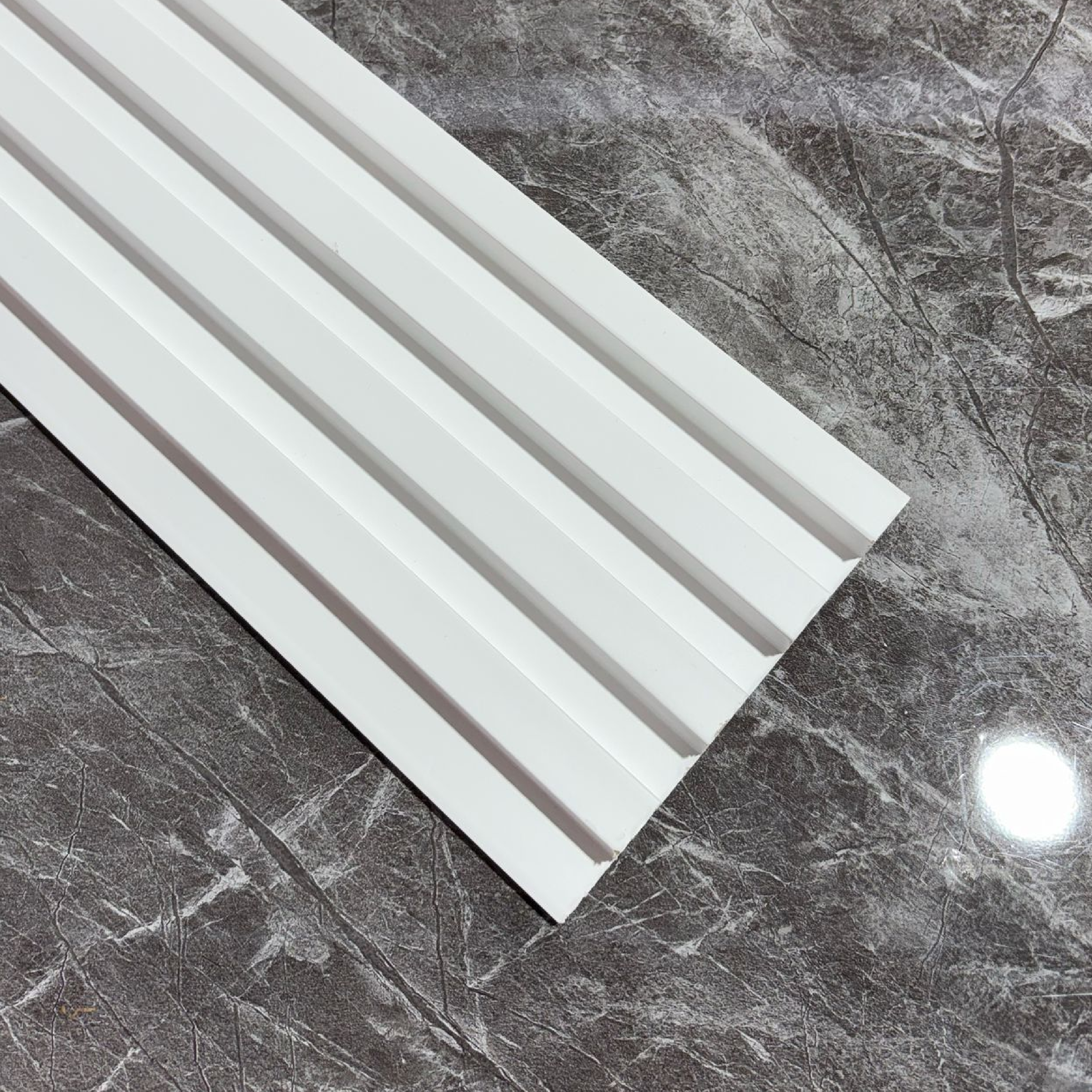 Doga White Milano da Parete PVC 16x290 - Colore Bianco Cod:10048